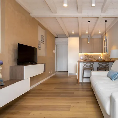 Sunshine Lejlighed *